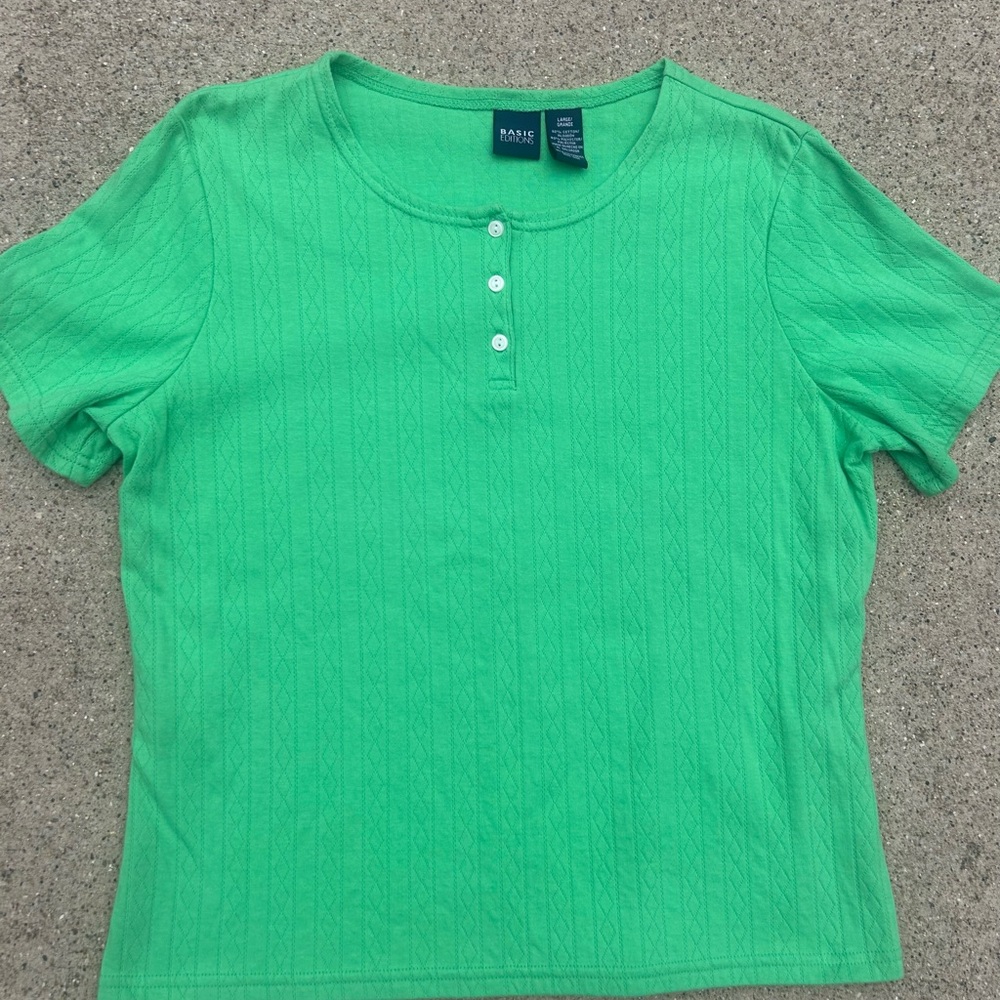 Vintage Basic Editions Y2K Bright Green Patterned Tee Shirt | Size Large